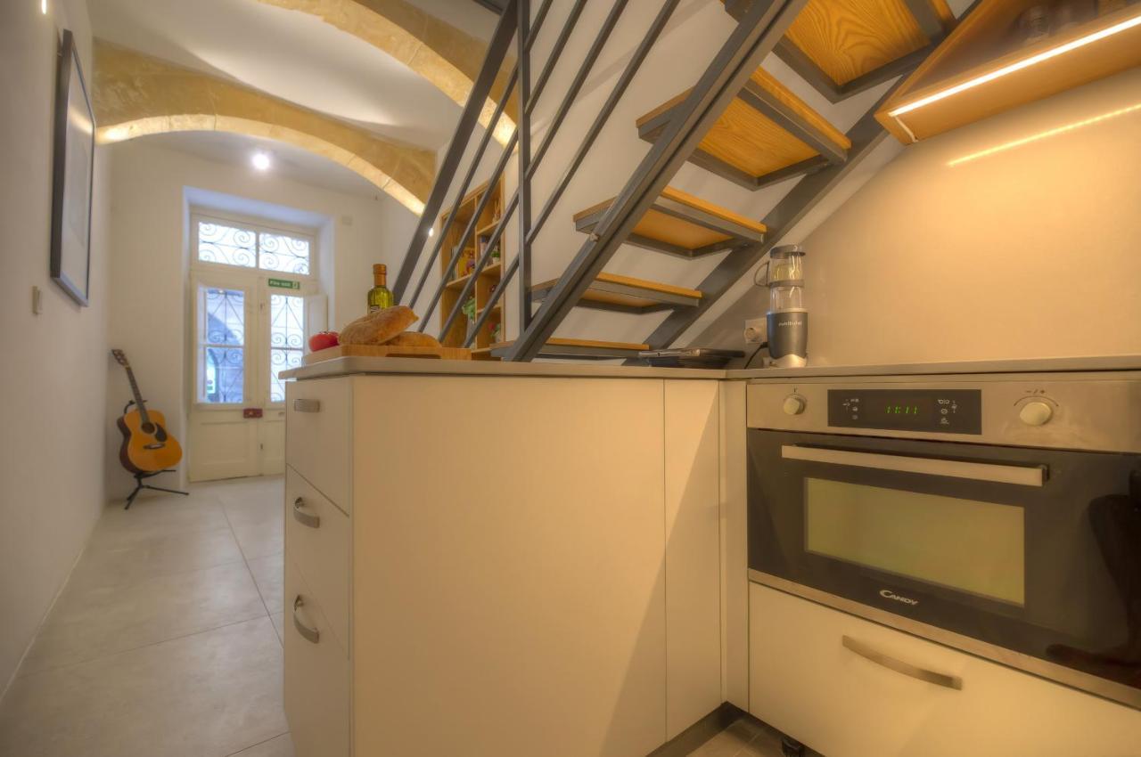 ואלטה Cute And Modern Duplex Apartment In Ideal Location Rcas1-1 מראה חיצוני תמונה